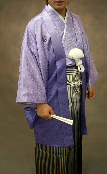  MAN－HS04黒白金ぼかし縞袴袴レンタル紋付成人式用貸衣装紫グラデーション着姿