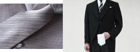 貸衣装お父様モーニング用絹のような光沢シルバーグレーのベストとネクタイのお写真